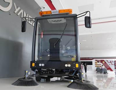 駕駛式掃地機 駕駛式掃地機