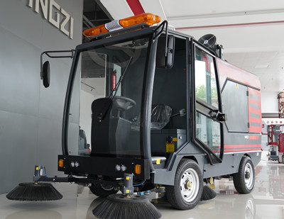 駕駛式掃地機 駕駛式掃地機