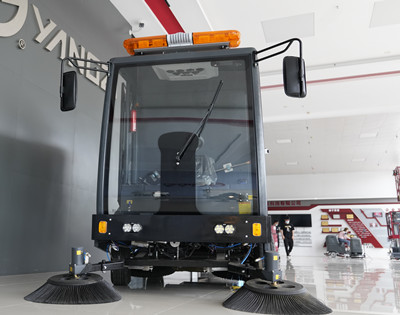 駕駛式掃地機(jī) 駕駛式掃地機(jī)