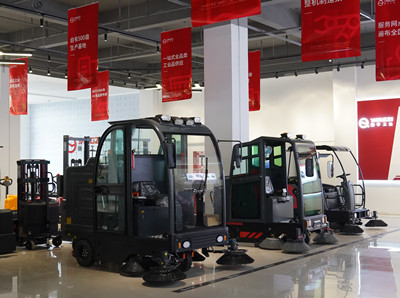 掃地機(jī)廠家 掃地機(jī)廠家